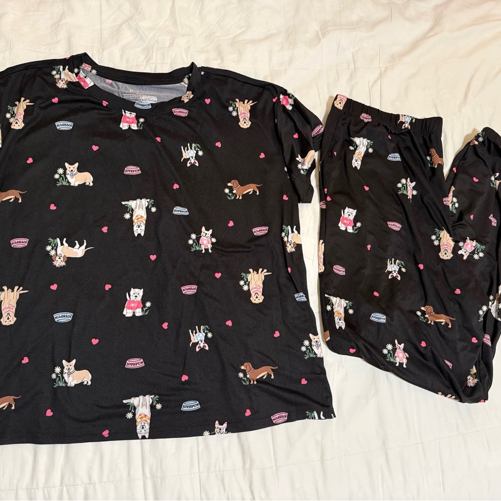 Joy Spun - Women's Dog Print Pajama Set - Black